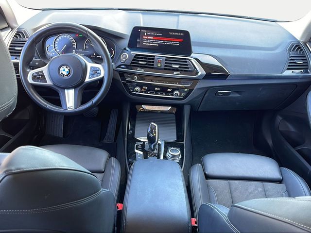 BMW X3 xDrive20d color Blanco. Año 2020. 140KW(190CV). Diésel. En concesionario Carteya Motor | Campo de Gibraltar de Cádiz
