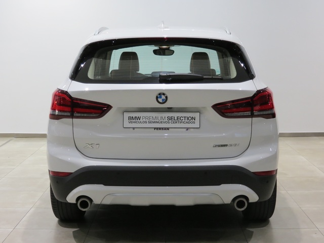 BMW X1 sDrive20i color Blanco. Año 2019. 141KW(192CV). Gasolina. En concesionario GANDIA Automoviles Fersan, S.A. de Valencia