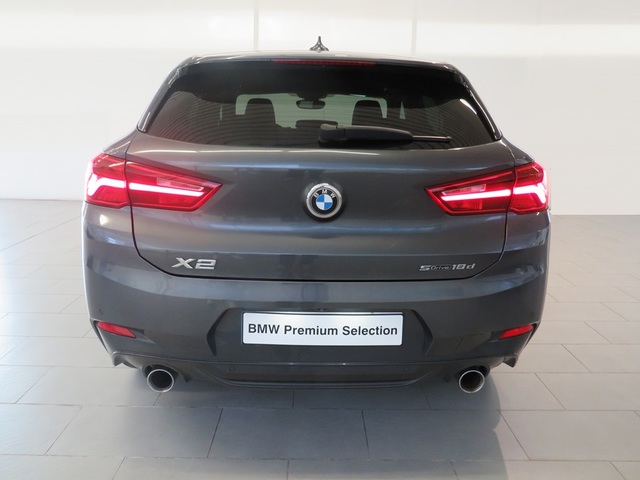 BMW X2 sDrive18d color Gris. Año 2020. 110KW(150CV). Diésel. En concesionario Lugauto S.A. de Lugo