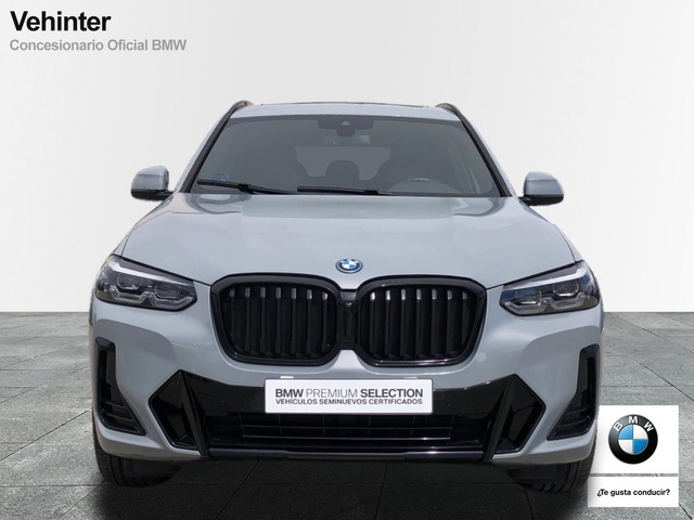 BMW X3 xDrive30e color Gris. Año 2023. 215KW(292CV). Híbrido Electro/Gasolina. En concesionario Vehinter Alcorcón de Madrid