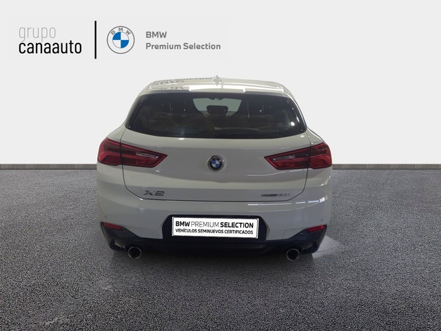 BMW X2 sDrive20i color Blanco. Año 2020. 141KW(192CV). Gasolina. En concesionario CANAAUTO - TACO de Sta. C. Tenerife