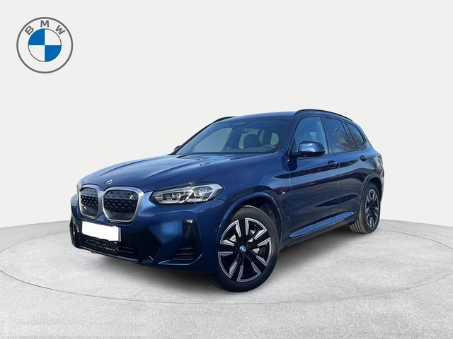 BMW iX3 M Sport color Azul. Año 2024. 210KW(286CV). Eléctrico. En concesionario Ilbira Motor | Granada de Granada