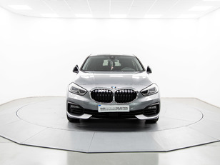 Fotos de BMW Serie 1 118i color Gris. Año 2022. 103KW(140CV). Gasolina. En concesionario Móvil Begar Alicante de Alicante