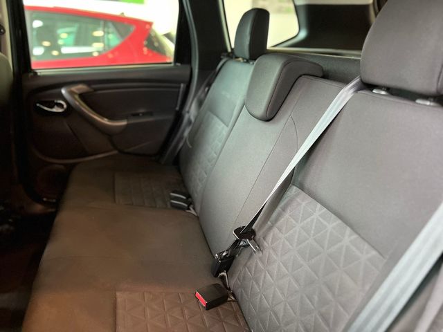 Dacia Duster Laureate dCi 80 kW (109 CV)