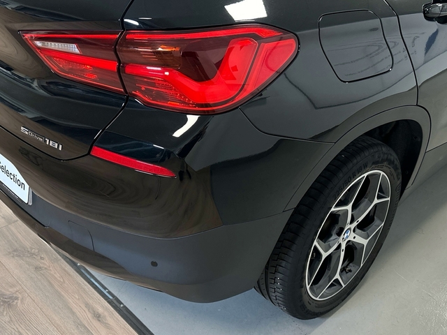 BMW X2 sDrive18i color Negro. Año 2019. 103KW(140CV). Gasolina. En concesionario Triocar Gijón (Bmw y Mini) de Asturias