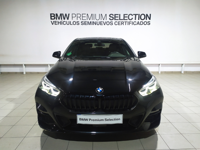 BMW Serie 2 218i Gran Coupe color Negro. Año 2023. 103KW(140CV). Gasolina. En concesionario Hispamovil, Orihuela de Alicante
