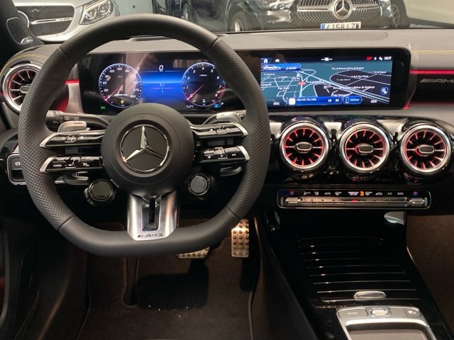 Mercedes-Benz Clase A 45 S Mercedes-AMG - 8