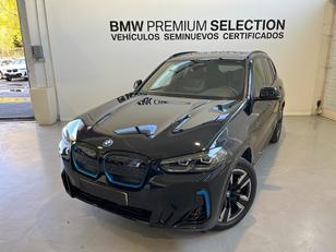 Fotos de BMW iX3 M Sport color Negro. Año 2023. 210KW(286CV). Eléctrico. En concesionario Lurauto - Gipuzkoa de Guipuzcoa