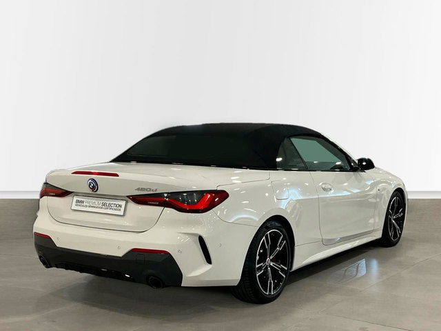 BMW Serie 4 420d Cabrio color Blanco. Año 2023. 140KW(190CV). Diésel. En concesionario Engasa S.A. de Valencia