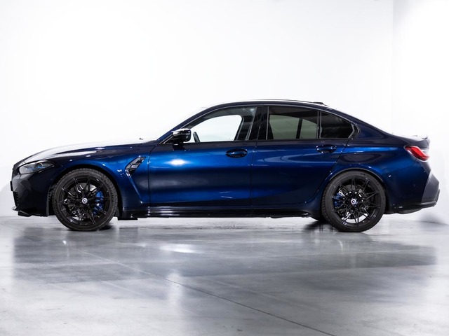 BMW M M3 Berlina Competition color Azul. Año 2022. 375KW(510CV). Gasolina. En concesionario Oliva Motor Girona de Girona