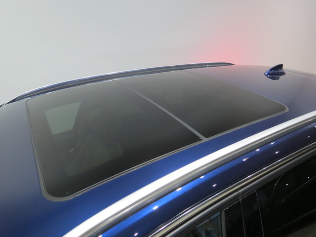 BMW Serie 3 320d Touring color Azul. Año 2018. 140KW(190CV). Diésel. En concesionario GANDIA Automoviles Fersan, S.A. de Valencia