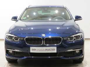 Fotos de BMW Serie 3 320d Touring color Azul. Año 2018. 140KW(190CV). Diésel. En concesionario GANDIA Automoviles Fersan, S.A. de Valencia