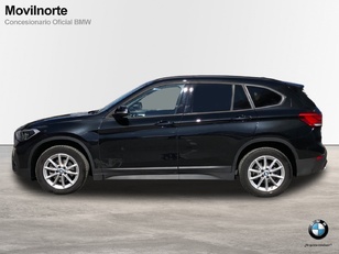 Fotos de BMW X1 sDrive18d color Negro. Año 2020. 110KW(150CV). Diésel. En concesionario Movilnorte El Plantio de Madrid
