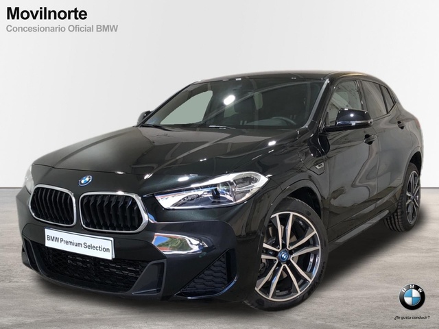 BMW X2 xDrive25e color Negro. Año 2023. 162KW(220CV). Híbrido Electro/Gasolina. En concesionario Movilnorte El Plantio de Madrid