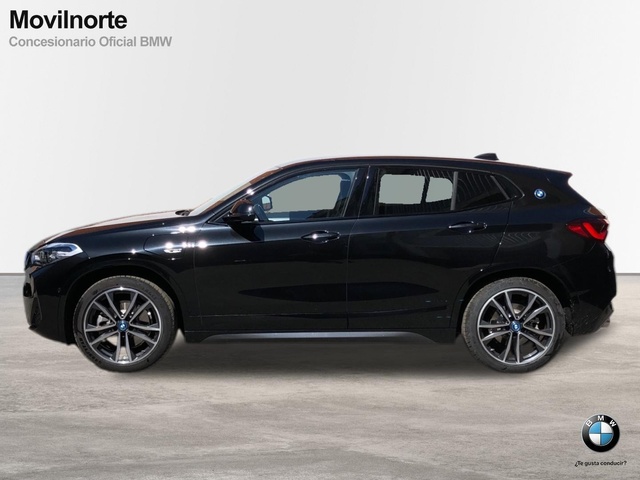 BMW X2 xDrive25e color Negro. Año 2023. 162KW(220CV). Híbrido Electro/Gasolina. En concesionario Movilnorte El Plantio de Madrid