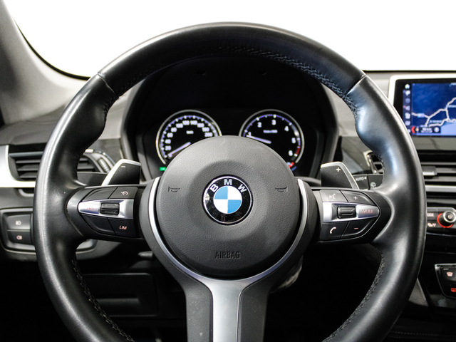 BMW X1 sDrive20d color Negro. Año 2019. 140KW(190CV). Diésel. En concesionario Barcelona Premium -- GRAN VIA de Barcelona