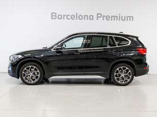 Fotos de BMW X1 sDrive20d color Negro. Año 2019. 140KW(190CV). Diésel. En concesionario Barcelona Premium -- GRAN VIA de Barcelona
