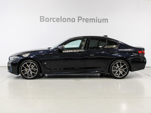Fotos de BMW Serie 5 520d color Negro. Año 2023. 140KW(190CV). Diésel. En concesionario Barcelona Premium -- GRAN VIA de Barcelona