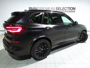 Fotos de BMW X5 xDrive40i color Negro. Año 2022. 250KW(340CV). Gasolina. En concesionario Hispamovil Elche de Alicante
