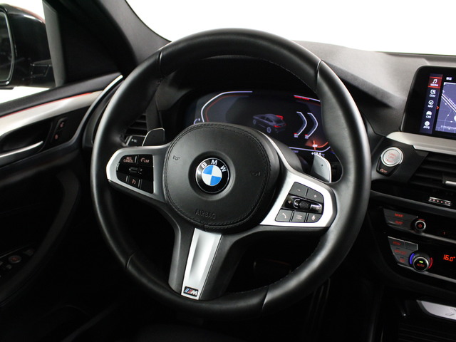 BMW X4 xDrive30d color Rojo. Año 2020. 195KW(265CV). Diésel. En concesionario Augusta Aragon S.A. de Zaragoza