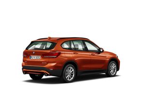 Fotos de BMW X1 sDrive18d color Naranja. Año 2021. 110KW(150CV). Diésel. En concesionario Ceres Motor S.L. de Cáceres