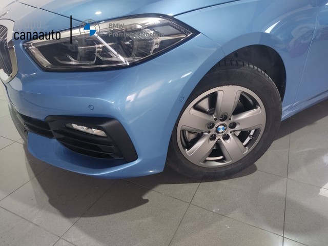 BMW Serie 1 118i color Azul. Año 2020. 103KW(140CV). Gasolina. En concesionario CANAAUTO - TACO de Sta. C. Tenerife