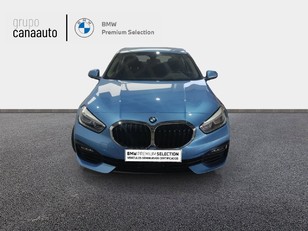 Fotos de BMW Serie 1 118i color Azul. Año 2020. 103KW(140CV). Gasolina. En concesionario CANAAUTO - TACO de Sta. C. Tenerife