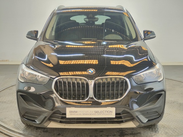 BMW X1 sDrive18i color Negro. Año 2022. 103KW(140CV). Gasolina. En concesionario Proa Premium Palma de Baleares
