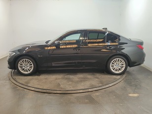 Fotos de BMW Serie 3 320e color Negro. Año 2022. 150KW(204CV). Híbrido Electro/Gasolina. En concesionario Proa Premium Palma de Baleares