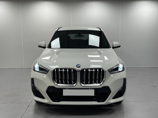 Fotos de BMW X1 sDrive20i color Blanco. Año 2024. 125KW(170CV). Gasolina. En concesionario Maberauto de Castellón