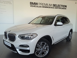 Fotos de BMW X3 xDrive20d color Blanco. Año 2019. 140KW(190CV). Diésel. En concesionario ALBAMOCION CIUDAD REAL  de Ciudad Real