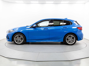 Fotos de BMW Serie 1 118d color Azul. Año 2021. 110KW(150CV). Diésel. En concesionario Móvil Begar Alicante de Alicante