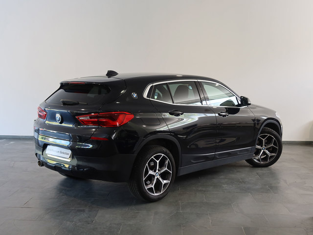 BMW X2 sDrive16d color Negro. Año 2019. 85KW(116CV). Diésel. En concesionario Autogal de Ourense