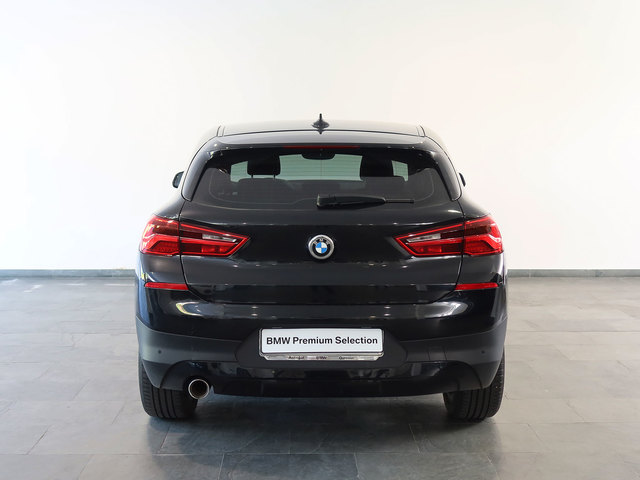 BMW X2 sDrive16d color Negro. Año 2019. 85KW(116CV). Diésel. En concesionario Autogal de Ourense