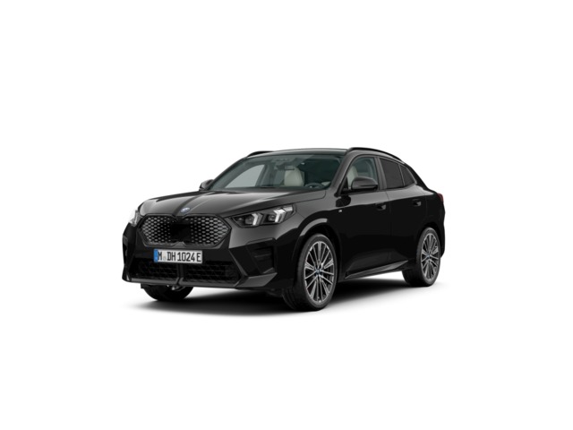 BMW iX2 xDrive30 color Negro. Año 2024. 230KW(313CV). Eléctrico. En concesionario Movilnorte El Plantio de Madrid