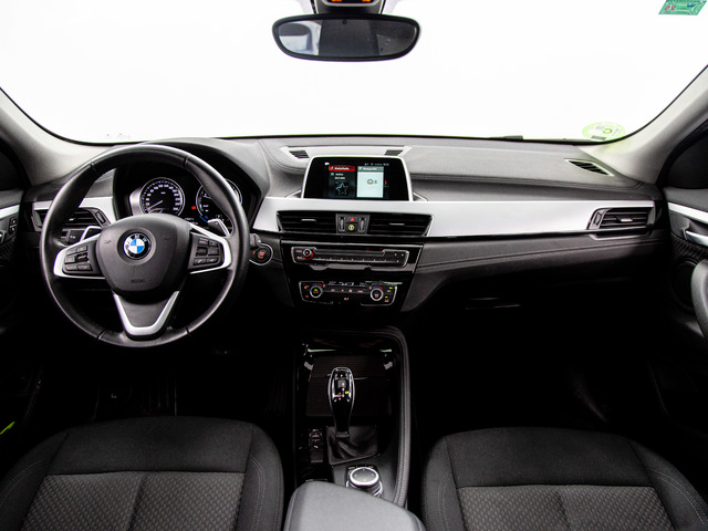BMW X2 sDrive18d color Blanco. Año 2019. 110KW(150CV). Diésel. En concesionario Móvil Begar Alicante de Alicante