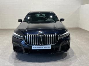 Fotos de BMW Serie 7 740i color Negro. Año 2021. 250KW(340CV). Gasolina. En concesionario MOTOR MUNICH S.A.U  - Terrassa de Barcelona