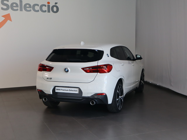 BMW X2 sDrive18d color Blanco. Año 2019. 110KW(150CV). Diésel. En concesionario Pruna Motor de Barcelona