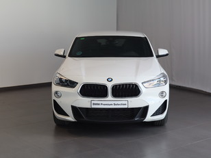 Fotos de BMW X2 sDrive18d color Blanco. Año 2019. 110KW(150CV). Diésel. En concesionario Pruna Motor de Barcelona