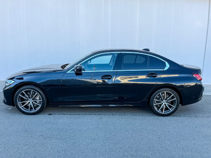 Fotos de BMW Serie 3 330i color Negro. Año 2020. 190KW(258CV). Gasolina. En concesionario Barcelona Premium -- GRAN VIA de Barcelona