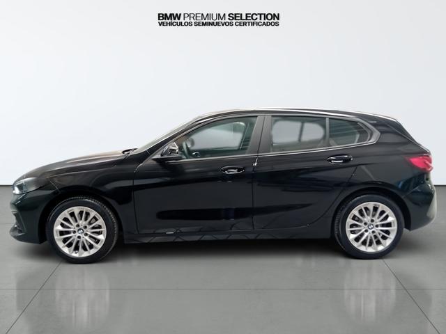 BMW Serie 1 118i color Negro. Año 2022. 103KW(140CV). Gasolina. En concesionario Automotor Premium Viso - Málaga de Málaga