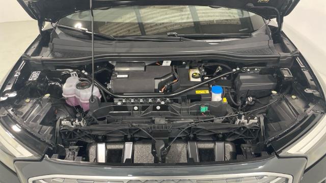 Audi Q4 e-tron 40 e-tron - 11