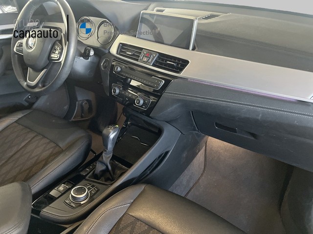 BMW X1 xDrive25e color Negro. Año 2021. 162KW(220CV). Híbrido Electro/Gasolina. En concesionario CANAAUTO - TACO de Sta. C. Tenerife