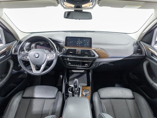 BMW X3 xDrive20d color Blanco. Año 2020. 140KW(190CV). Diésel. En concesionario Oliva Motor Girona de Girona