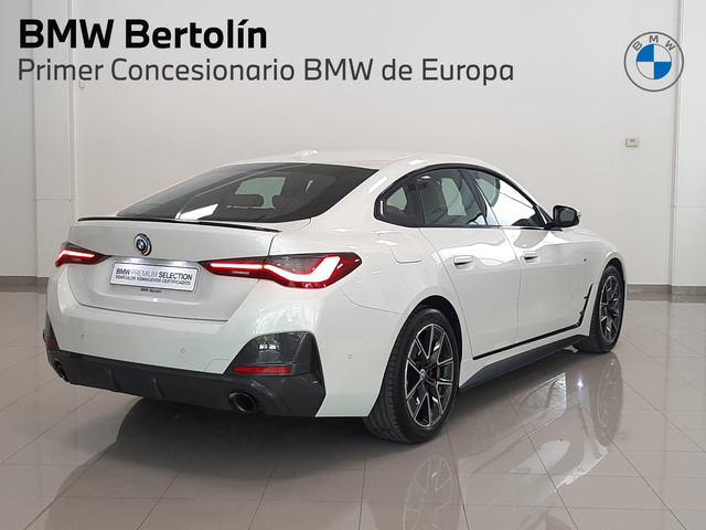 BMW Serie 4 420d Gran Coupe color Blanco. Año 2022. 140KW(190CV). Diésel. En concesionario Automoviles Bertolin S.L. de Valencia