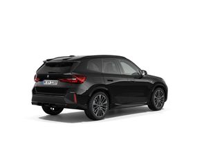Fotos de BMW X1 sDrive18d color Negro. Año 2023. 110KW(150CV). Diésel. En concesionario Oliva Motor Girona de Girona