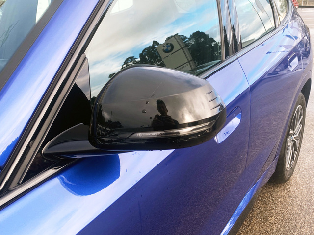 BMW X1 sDrive18d color Azul. Año 2023. 110KW(150CV). Diésel. En concesionario Celtamotor Caldas Reis de Pontevedra