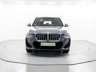 Fotos de BMW X1 sDrive18d color Gris. Año 2022. 110KW(150CV). Diésel. En concesionario Móvil Begar Alicante de Alicante