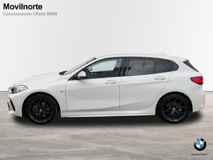 Fotos de BMW Serie 1 118d color Blanco. Año 2021. 110KW(150CV). Diésel. En concesionario Movilnorte El Carralero de Madrid