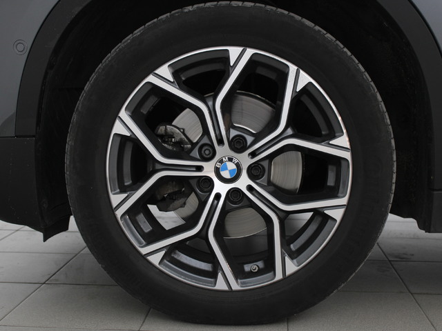 BMW X2 sDrive18d color Gris. Año 2020. 110KW(150CV). Diésel. En concesionario Augusta Aragon S.A. de Zaragoza